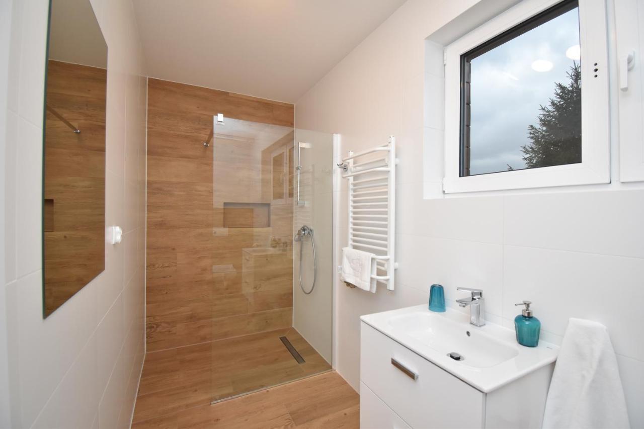 Apartamenty Pod Skalitem Щирк Экстерьер фото